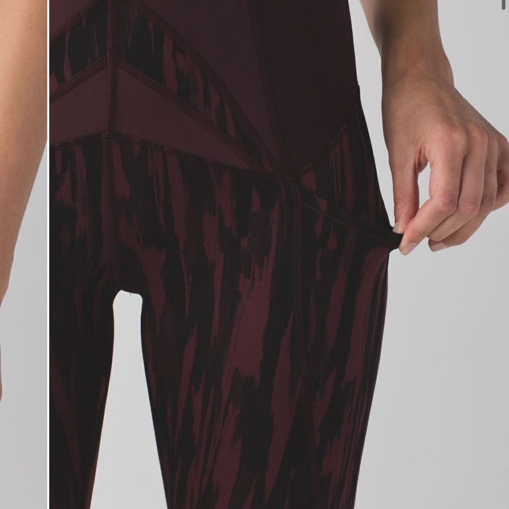 Lululemon Exquisite Cropped Leggings - Picture 4 of 13
